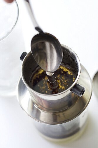 Vietnamese Iced Coffee (Cafe Sua Da) - cover Vietnamese Iced Coffee (Cafe Sua Da) - cover