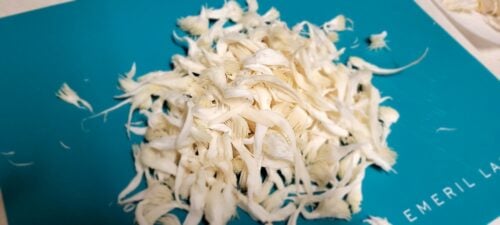 hand shredded lion's mane mushroom