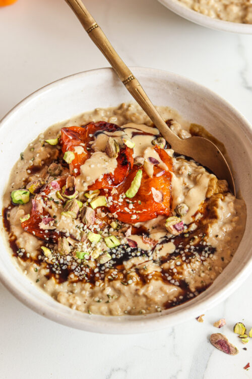 Roast_Apricot_Adaptogen_Oatmeal_Feature_2